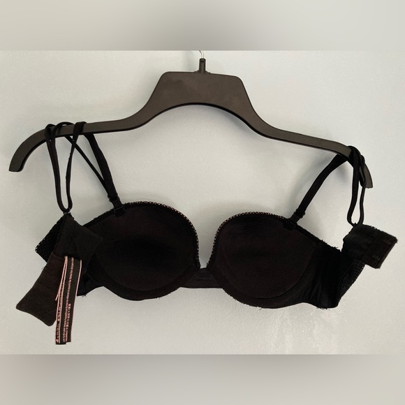 Victoria’s Secret Push Up Bra Strapless Very Sexy Black Lace With Nude 32B - Picture 3 of 8